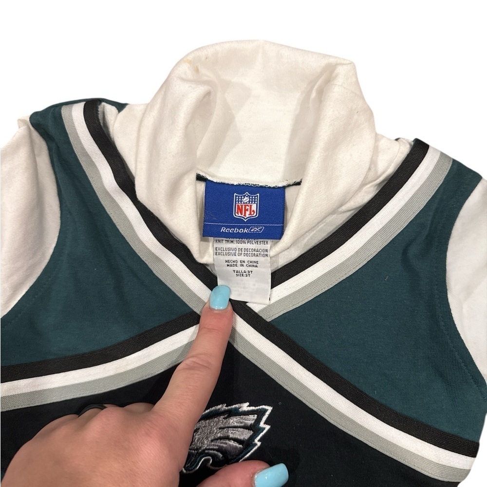 NFL Reebok Green and White eagles Cheerleader Outfit - Picture 2 of 4